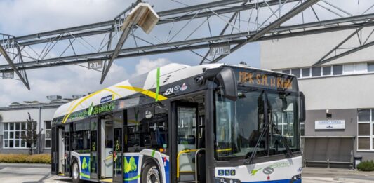 Autobus elettrici, sostituzione batterie