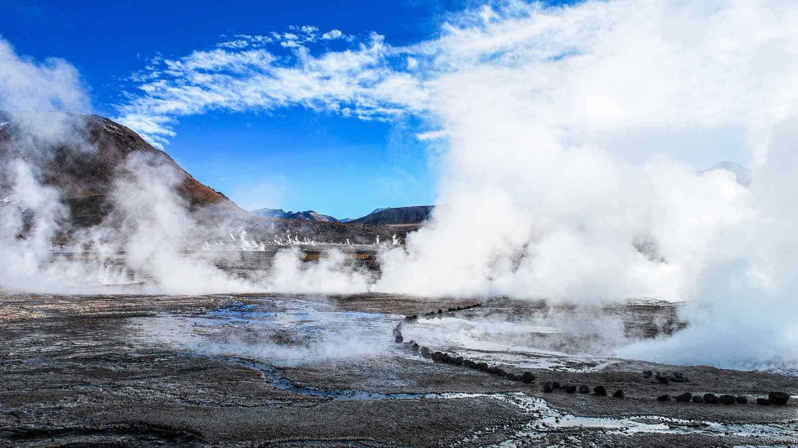 Google e Meta decidono di investire nell'energia geotermica, più stabile e continuativa rispetto alle eoliche e solari.