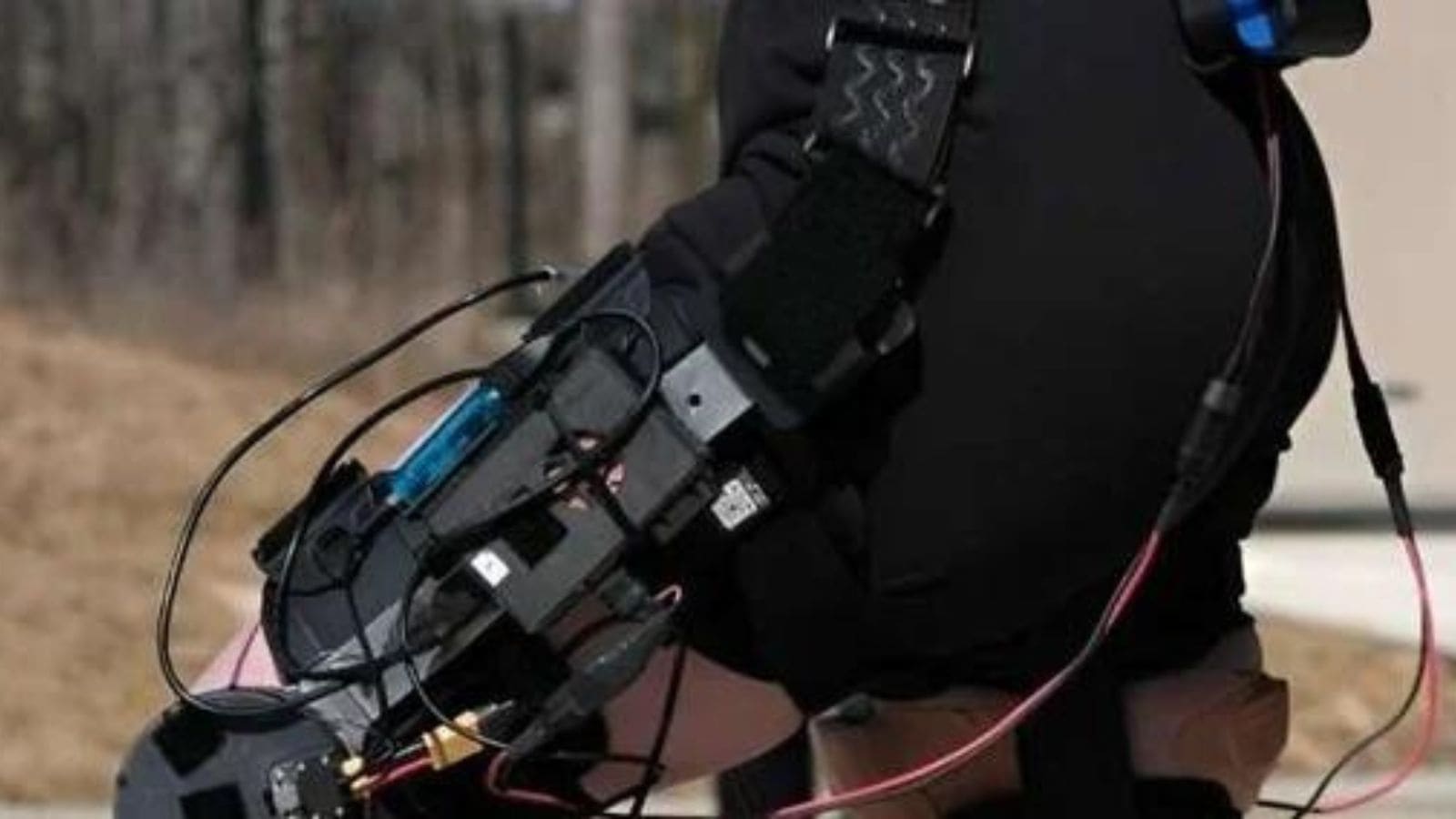 Robotica: un nuovo esoscheletro per le gambe offre più forza e resistenza