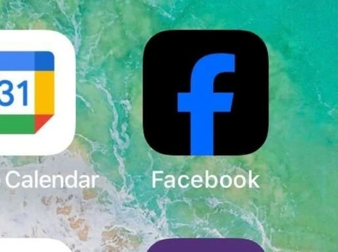 Facebook e l'icona nera su iOS: era un ERRORE tecnico