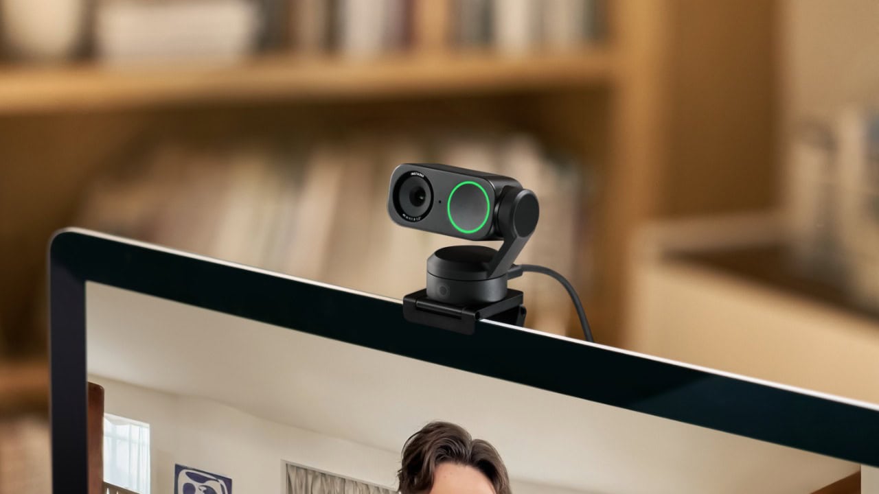 Insta360 Link 2 e Link 2C ufficiali: nuove webcam 4K con intelligenza artificiale