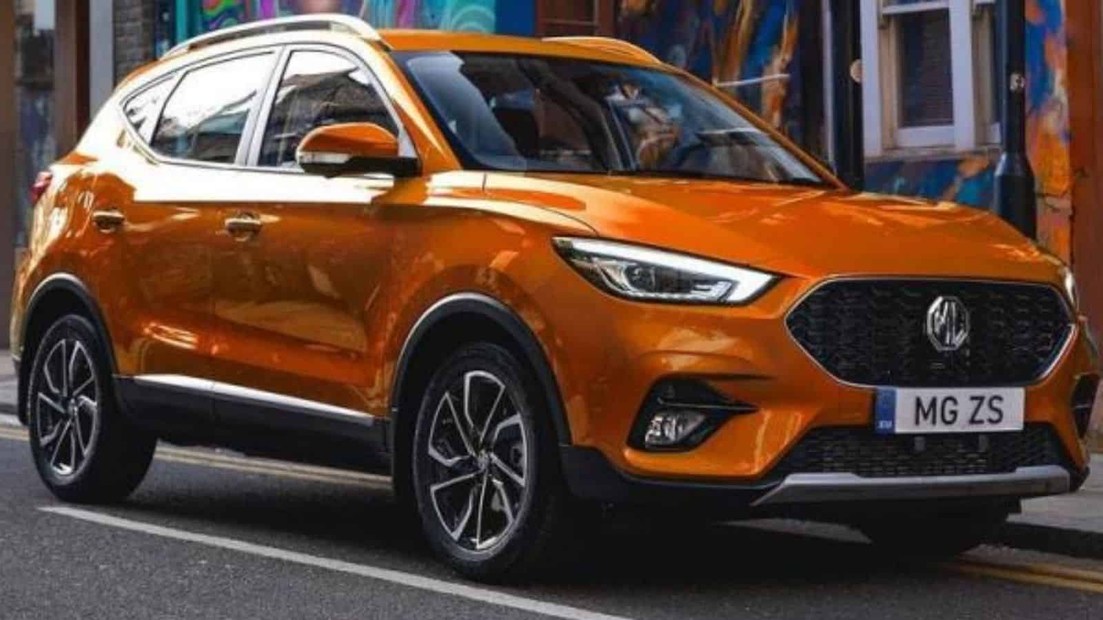 MG ZS 2024: rinnovamento totale e powertrain ibrido 