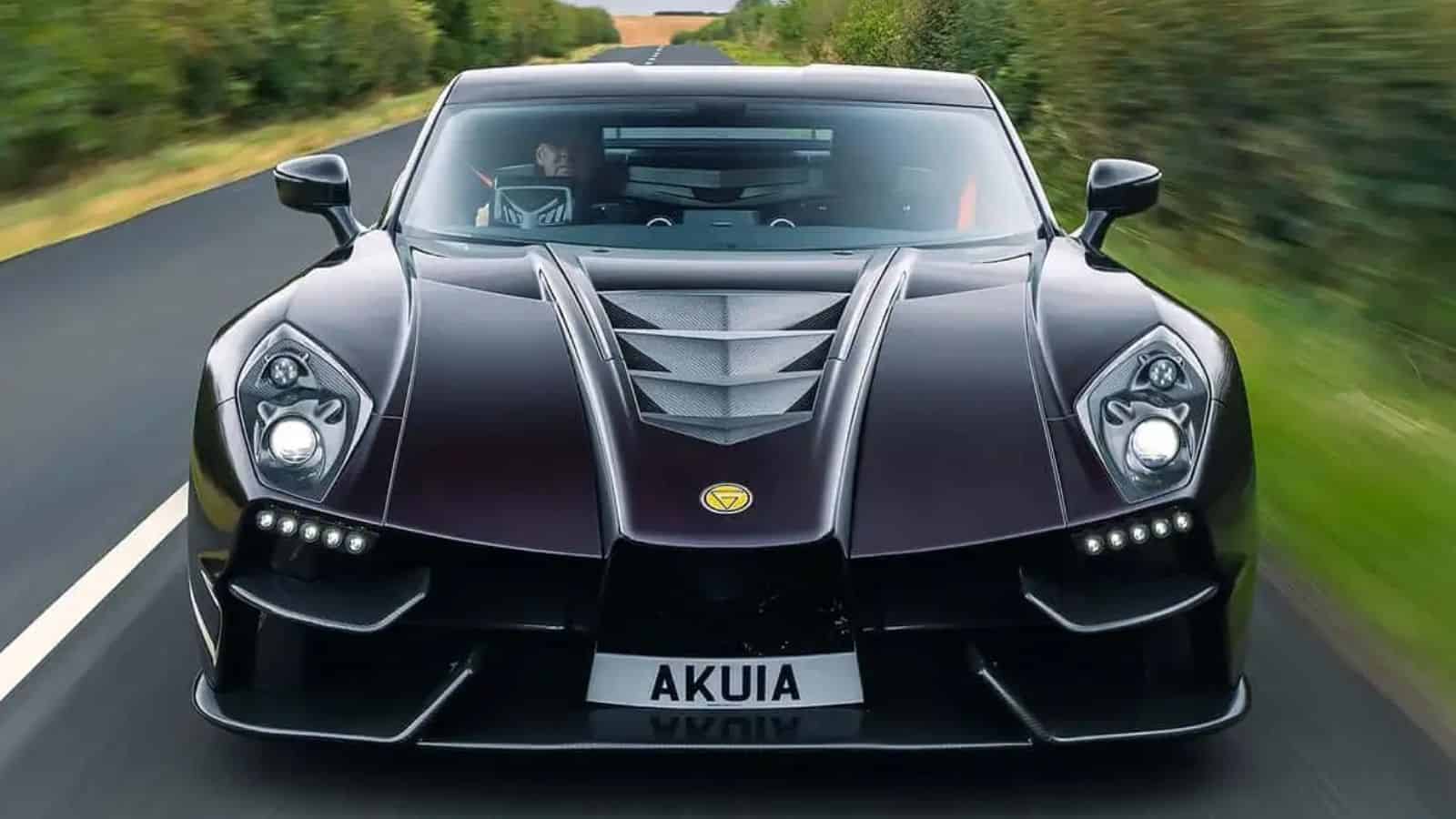 Ginetta Akula: potenza e leggerezza della supercar britannica