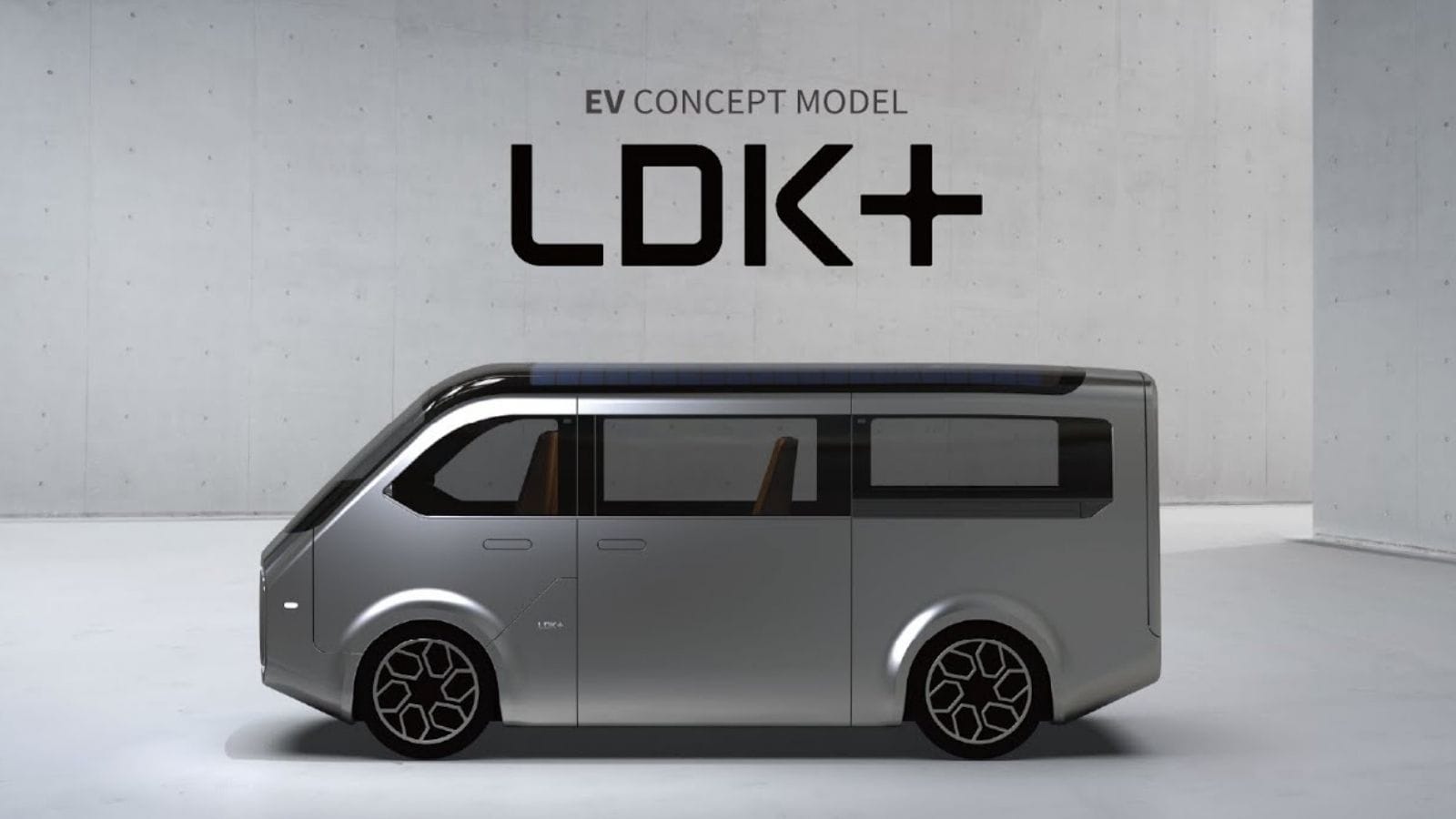 Sharp entra nel mondo delle auto elettriche con il concept LDK+