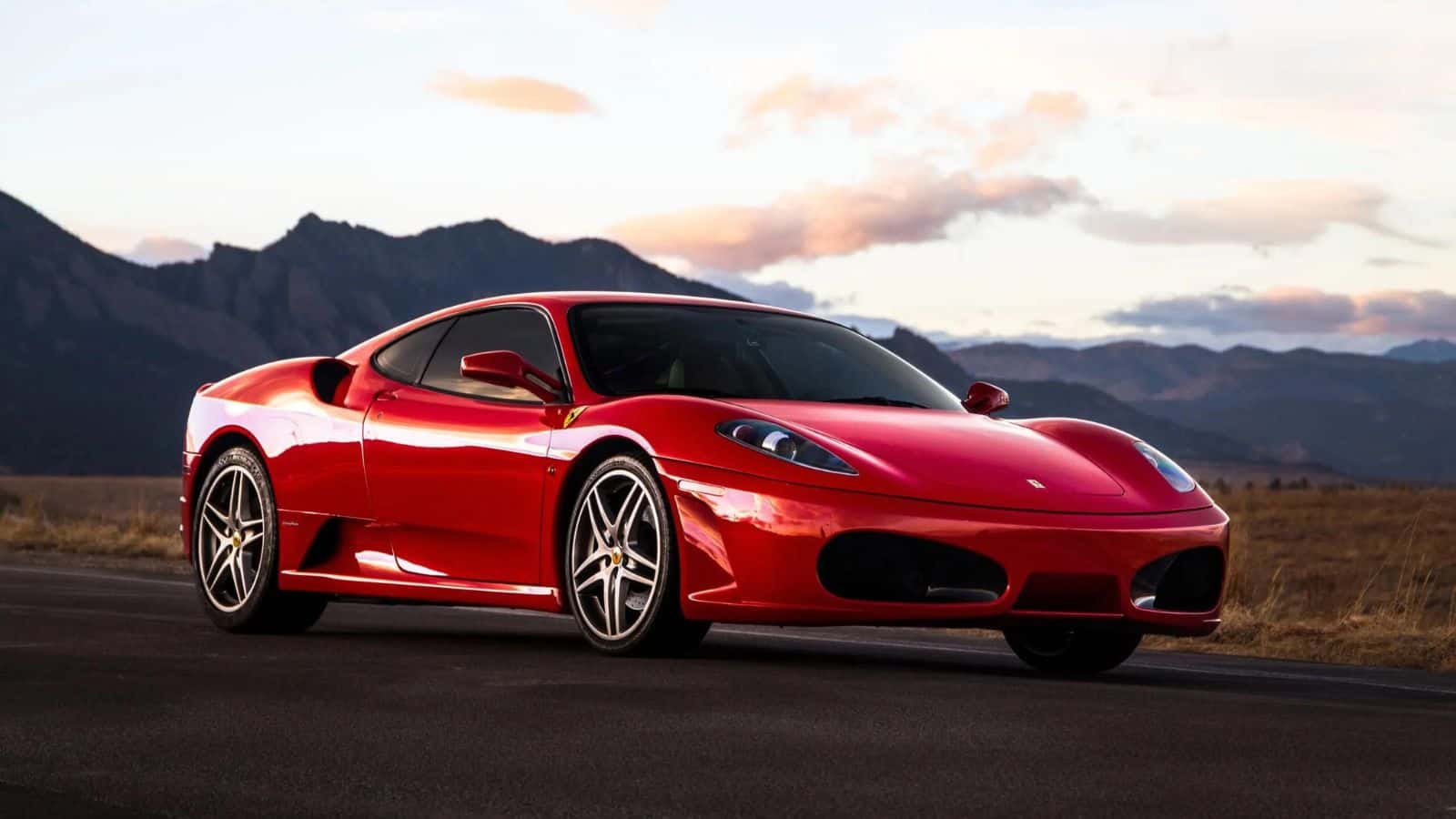 Ferrari F430 una vettura icona per design e tecnologia