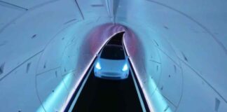 Elon Musk e il suo sistema di guida autonoma non convincono i più, e si teme che i robotaxi diventino l'ennesima promessa mancata.