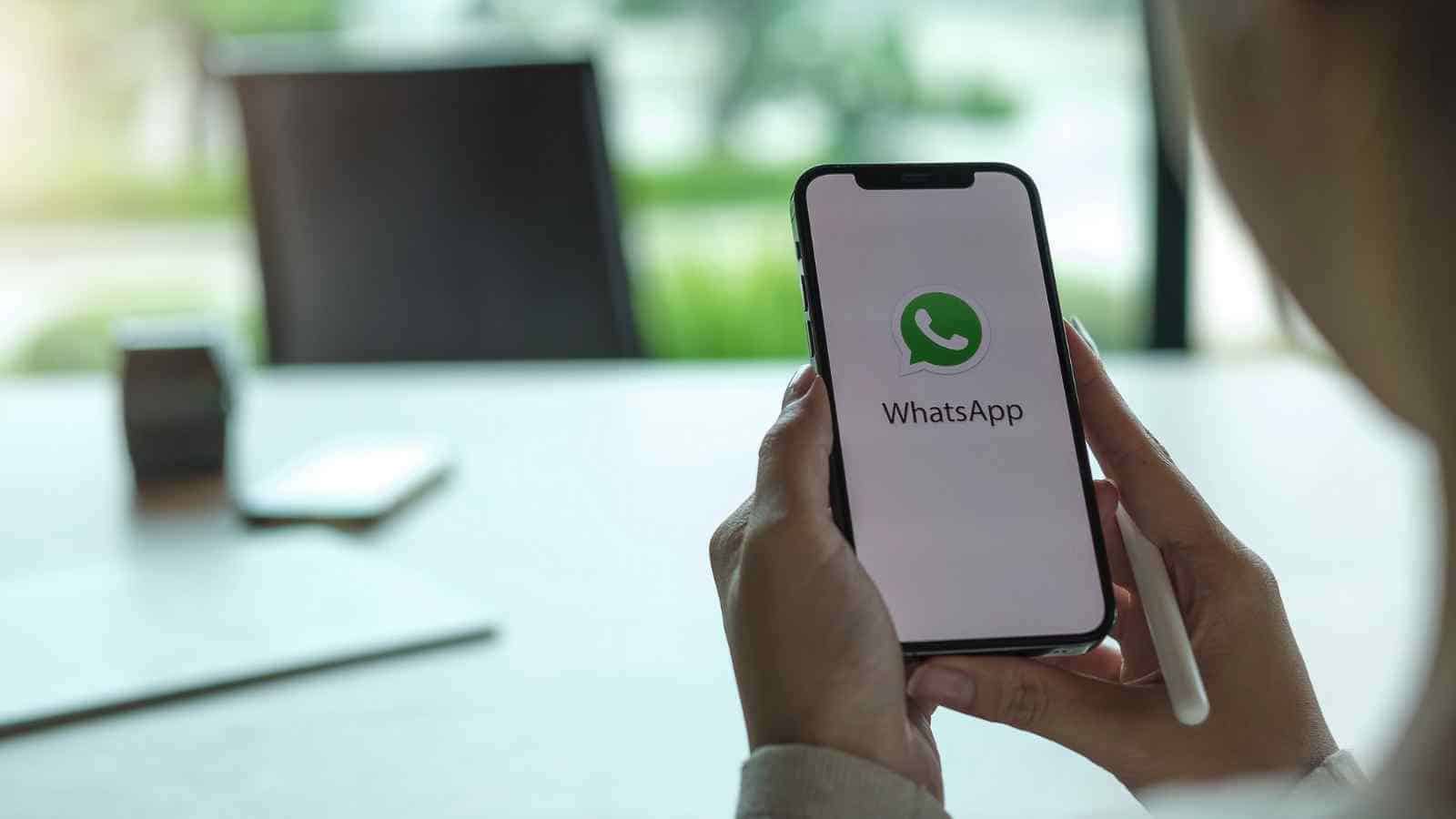 WhatsApp continua la sua corsa all'innovazione, ora con uno sguardo sempre più mirato agli aggiornamenti di stato.