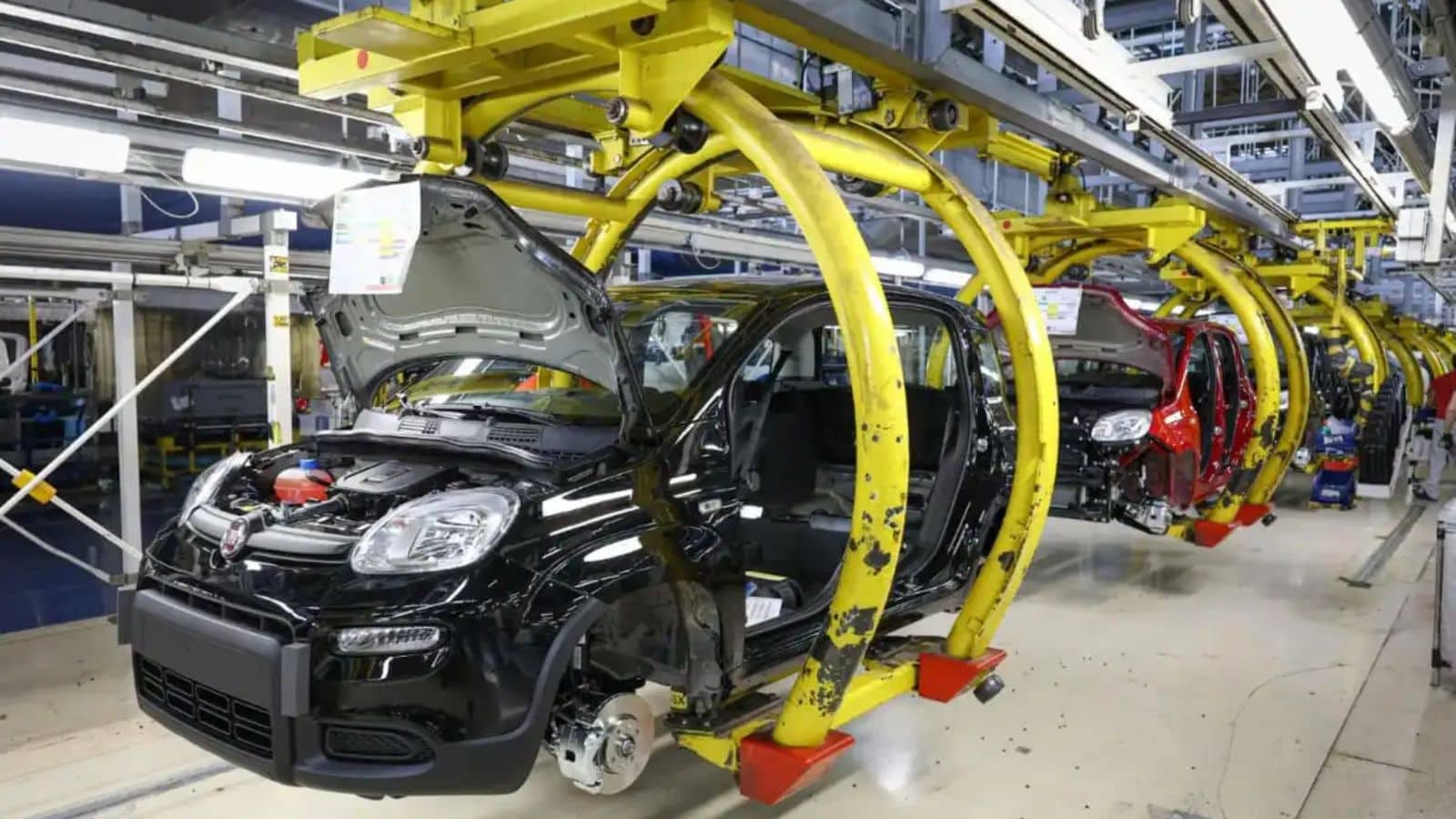 Stellantis ferma la produzione della FIAT Panda: ecco per quanto tempo