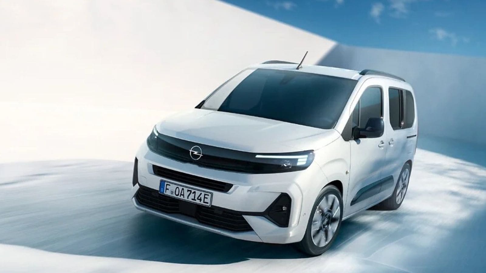 Opel Combo Electric: grande spazio e motore elettrico