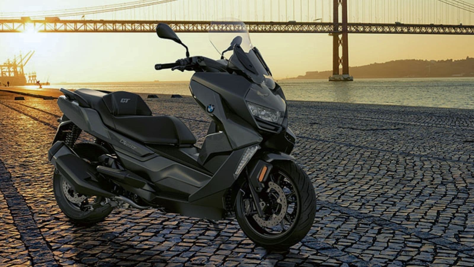 BMW C 400 X e C 400 GT: più agilità e tecnologia per gli scooter