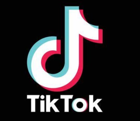 TikTok, pericolo per i giovani