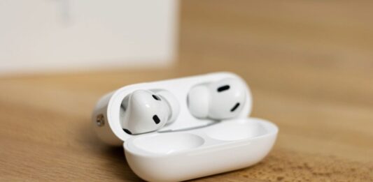 Apple AirPods: i modelli del futuro saranno incentrati sulla salute