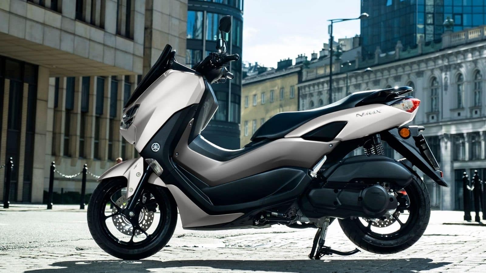 Nuovo Yamaha NMAX 125: design urbano e grandiosità tech