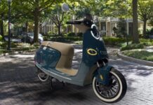 E-Moped 500: lo scooter elettrico dallo stile iconico