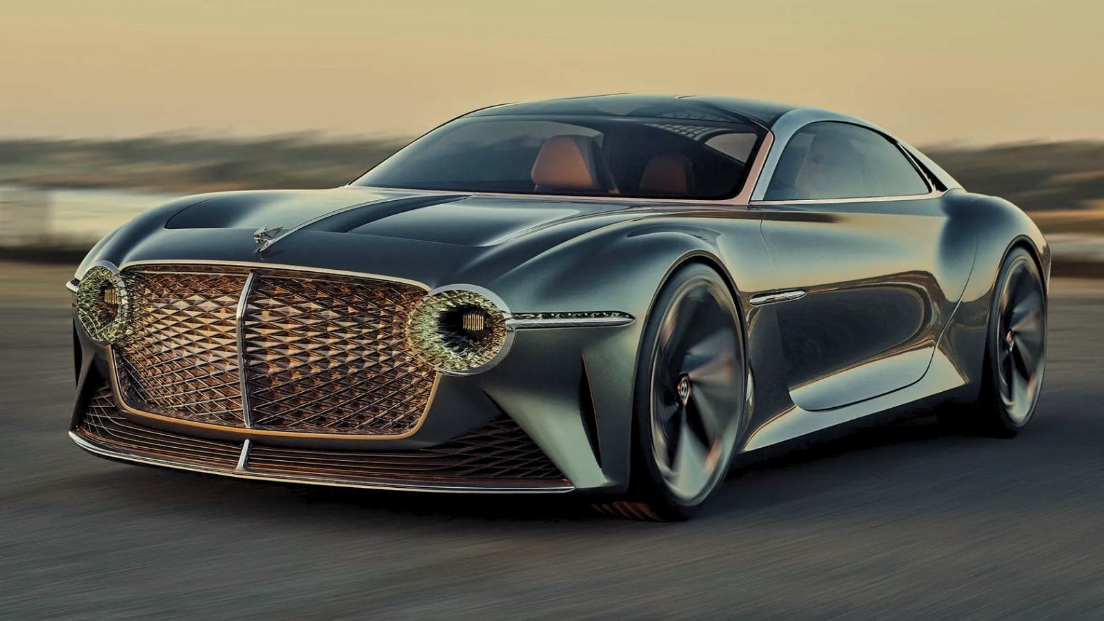 Bentley verso l'elettrico: il traguardo si sposta al 2035