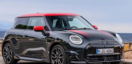 MINI John Cooper Works: arrivano le nuove elettriche