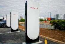 Tesla rivoluziona i Supercharger: ricarica fino a 500 kW dal 2025