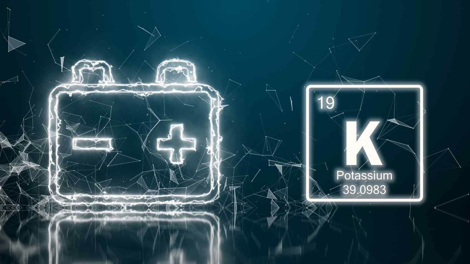 Se le batterie al litio hanno rivoluzionato il nostro mondo, ora è il momento di quelle al potassio, molto più green e accessibili.