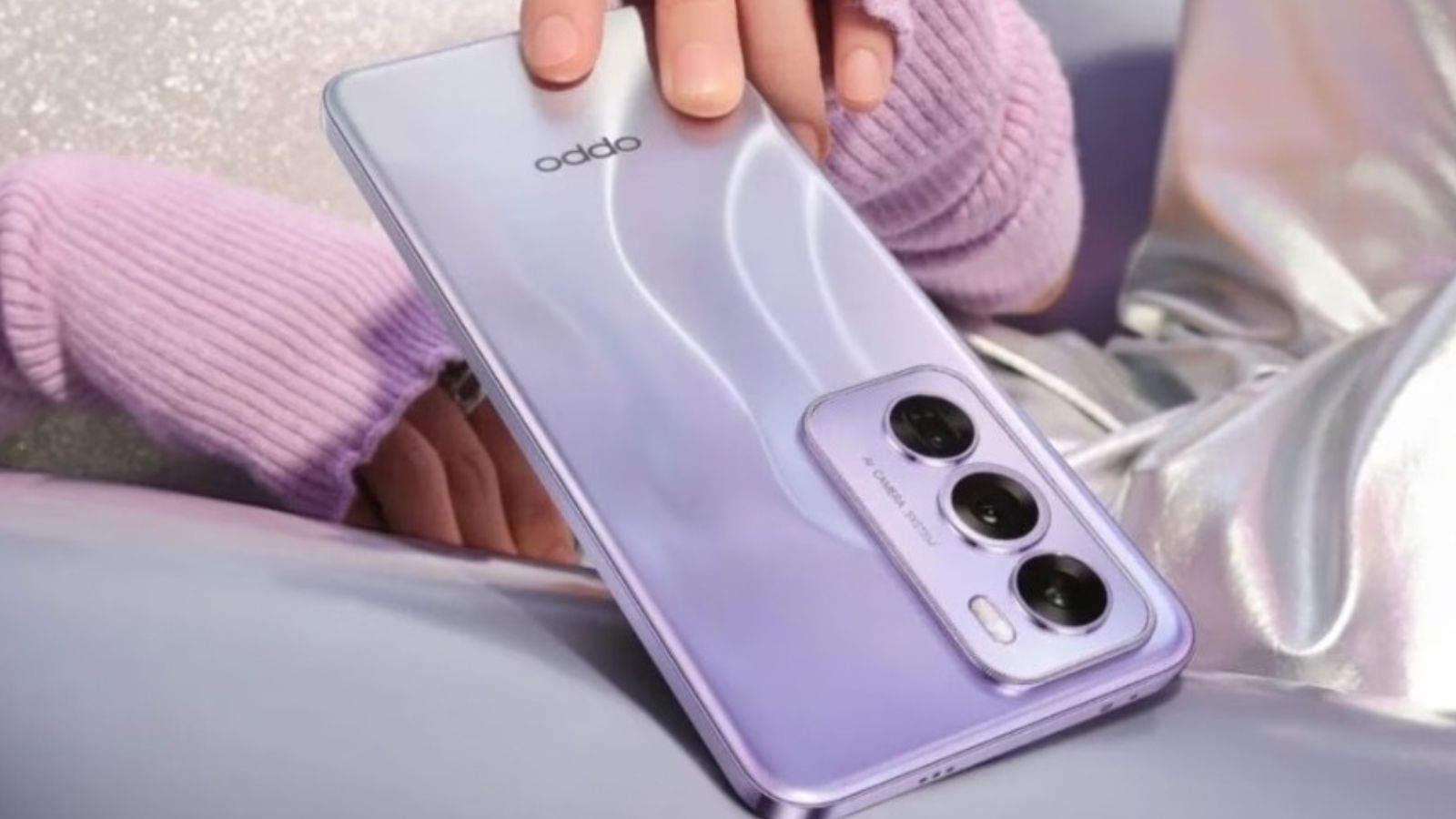 Oppo reno 13 foto