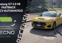 Recensione Ford Mustang GT 5.0 V8 Fastback 446CV - potenza e sogno americano